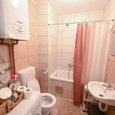 Olja Apartman *