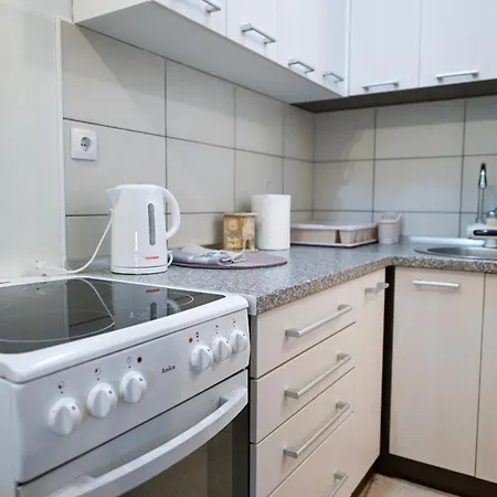 Olja Apartman *